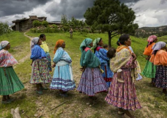 LUCHA CONTRA LA DISCRIMINACIÓN DE LOS PUEBLOS INDÍGENAS